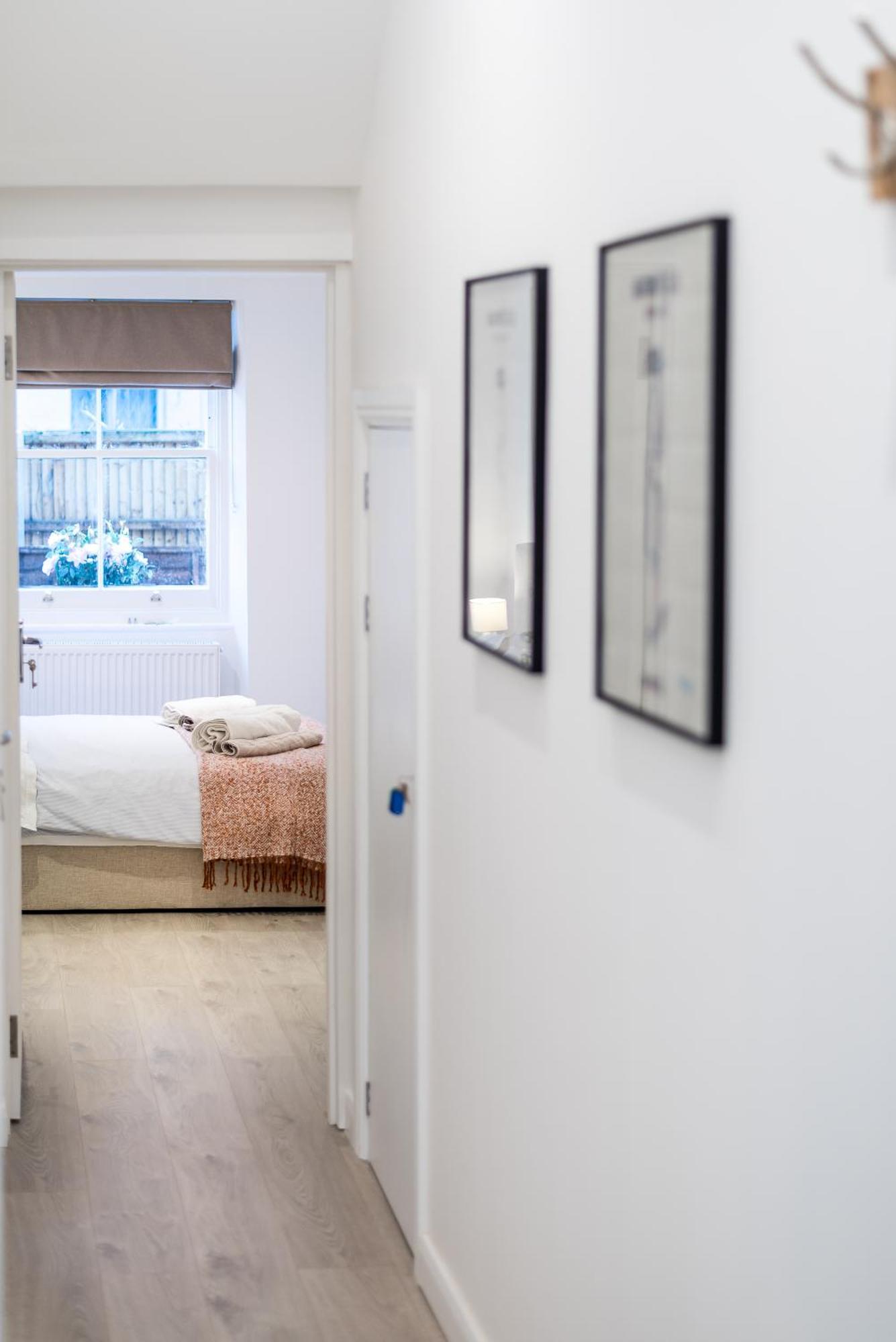 Casa Italia Near Kings Road In Chelsea With Wifi & Washing Machine Appartement Londen Buitenkant foto